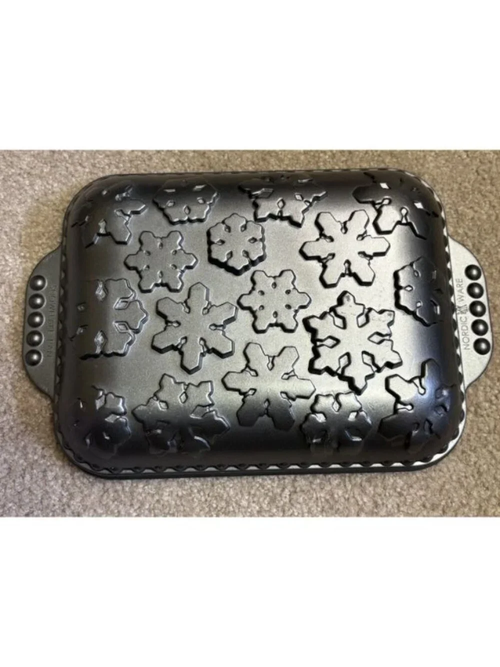 Williams Sonoma Nordic Ware Snowflake Cake Pan Cast Aluminium Rectangle 11 × 8.5